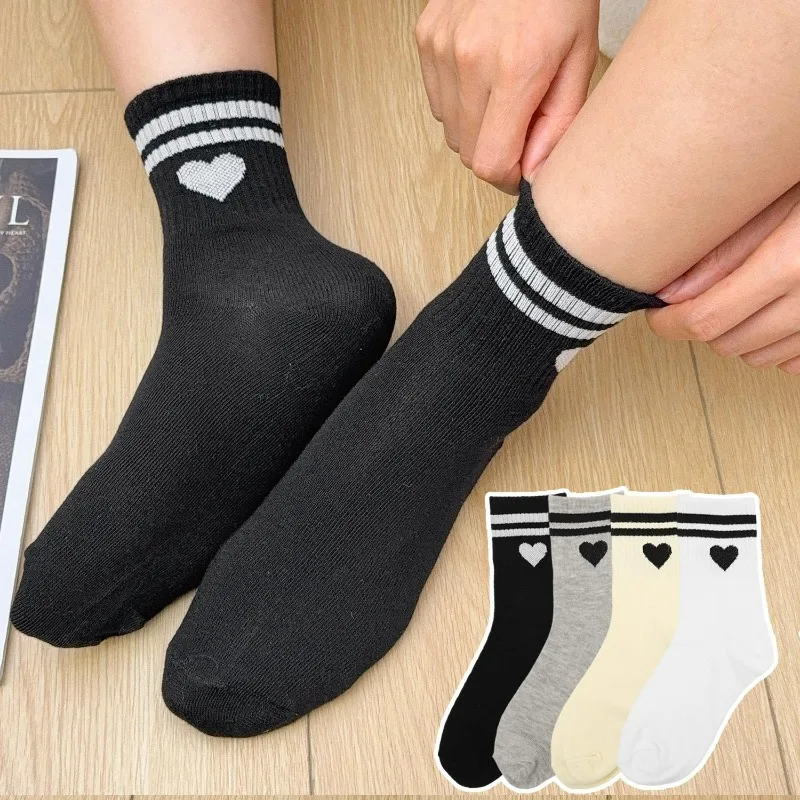 

1/4 пары женских спортивных носков с простым полосатым узором в форме сердца, дышащие повседневные носки для бега и спортзала, впитывающие пот, укороченные носки до щиколотки