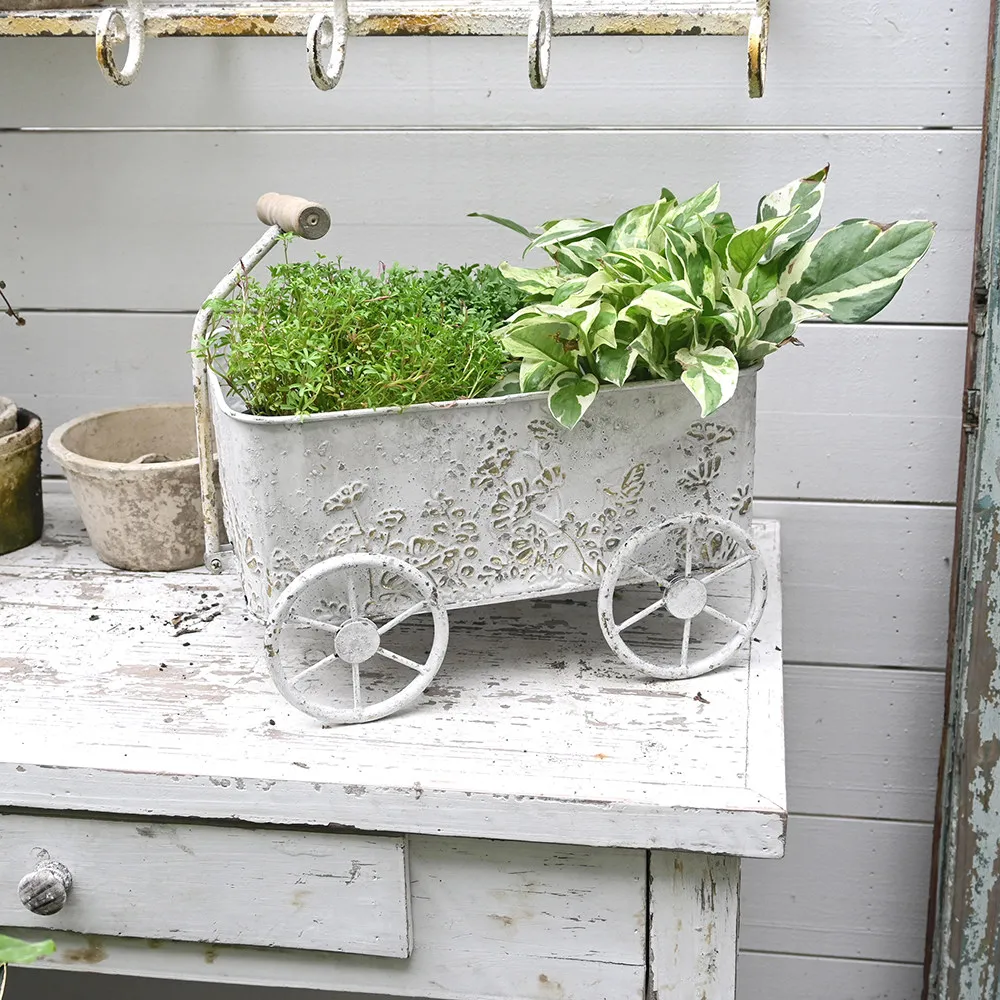 Cart flower pot old three-dimensional relief outdoor garden garden decoration four-wheeler