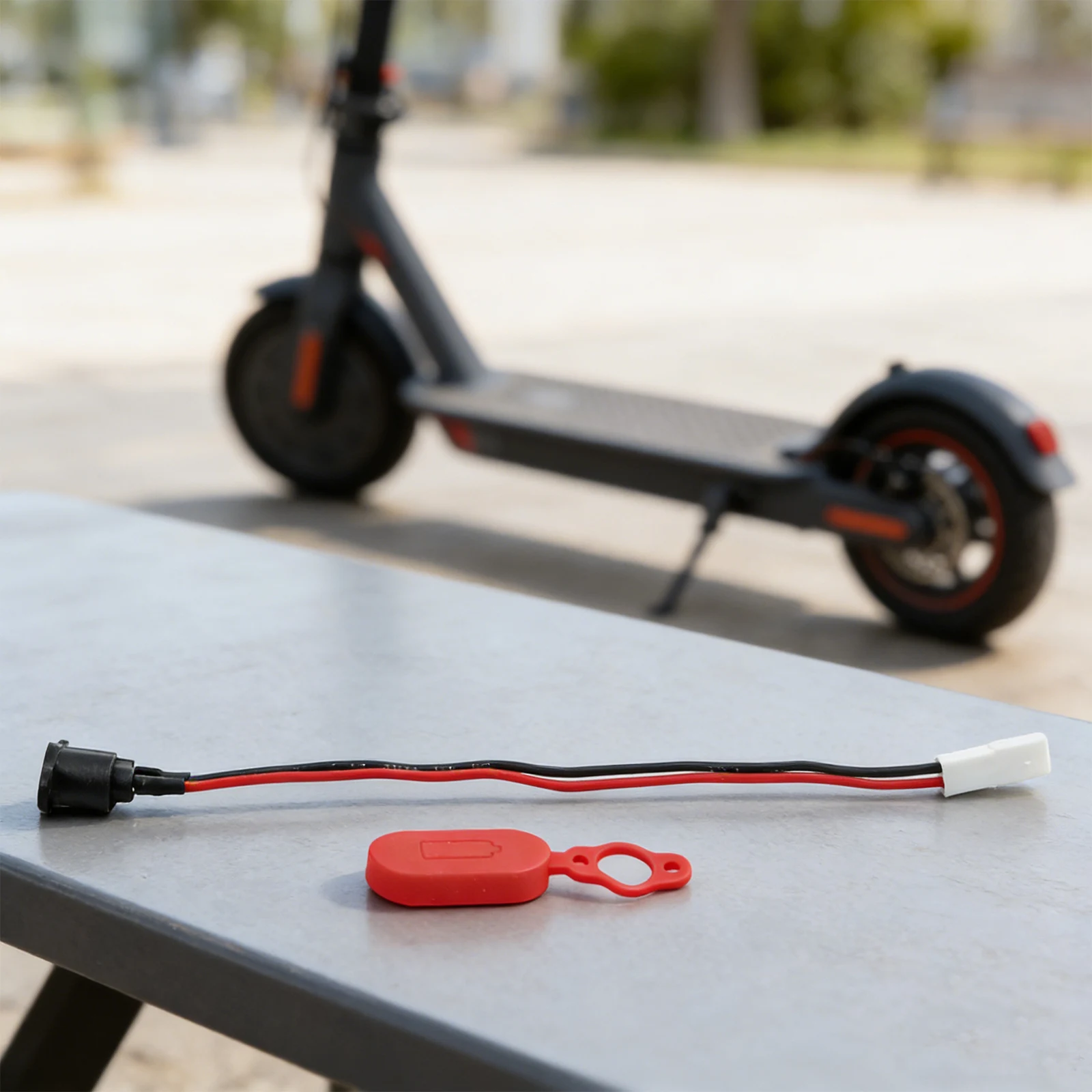 

1pcs Charging Port With Silicone Waterproof Cover Set For -M365/PRO Electric Scooter Charging Head Connection Accessory 6x5x4cm