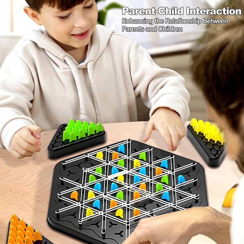 Gioco di scacchi a levetta a catena gioco con elastico a triangolo giocattolo per bambini Set di giochi da tavolo interattivi per regalo di festa in