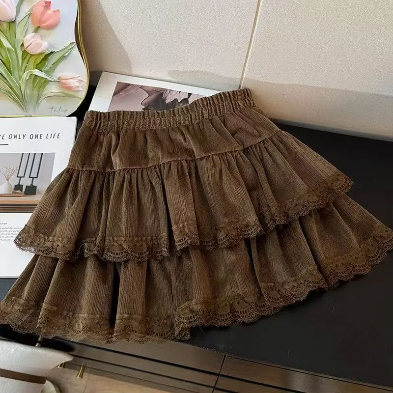 Brown [lined]