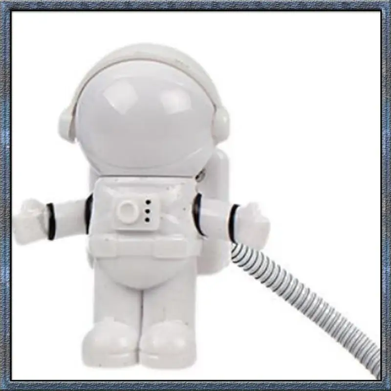

Top Deals 2X LED USB Night Light Astronaut Shape Lighting Adjustable Foldable For Computer PC Laptop Novelty Spaceman Lamp