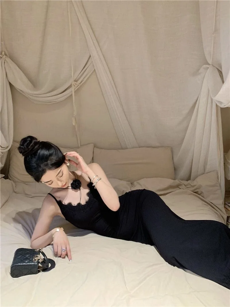 ドレス ノースリーブ レディース ハーフショルダー 女性用 秋 レザー スエード マット パテント ウェットルック エッジトリム 装飾 デコレーション Y2K