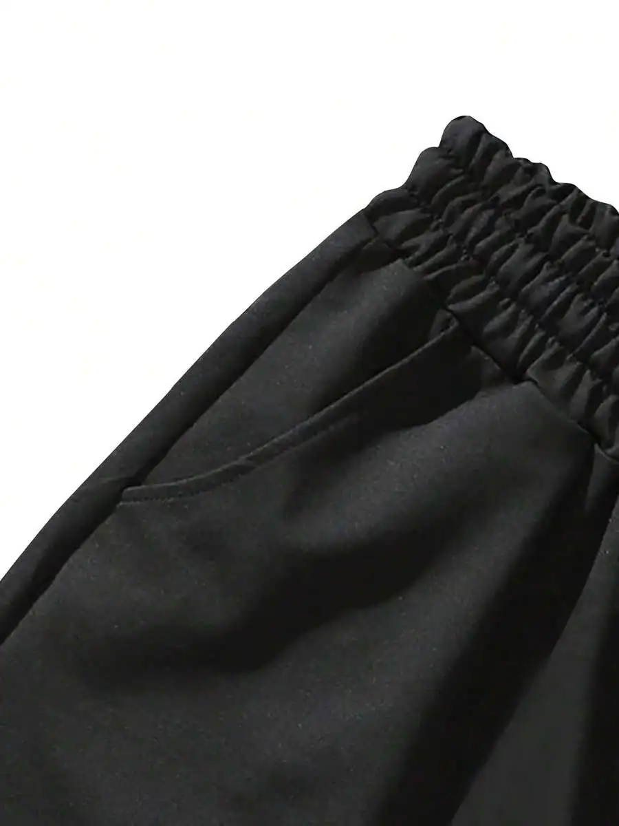 

Men Elastic Waist Shorts Solid Black Casual Lounge Shorts
