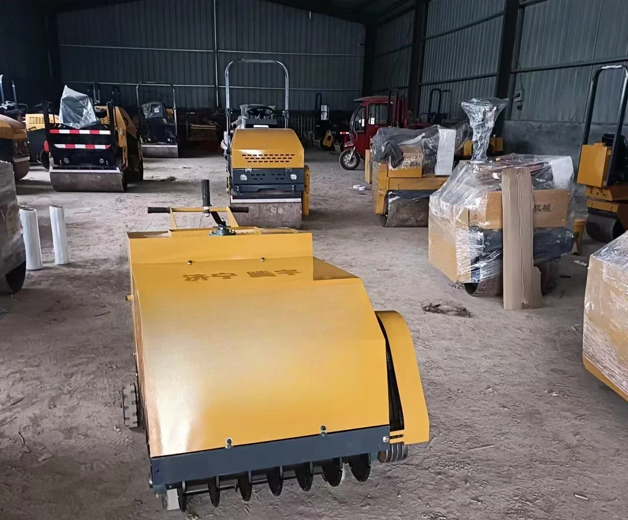 Anti-skid grooving machine Electric widening type cattle yard grooving machine Cowshed grooving machine