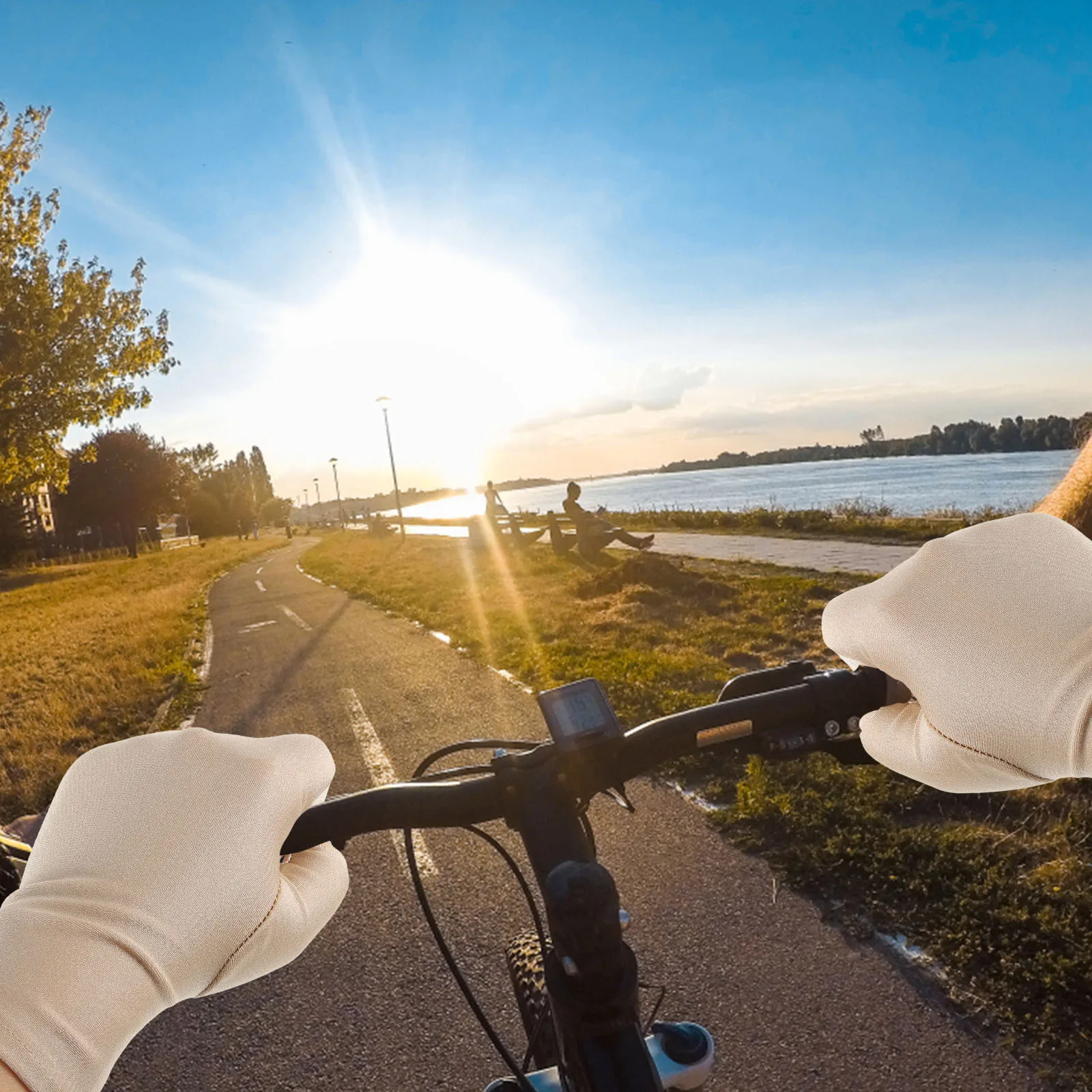 

1Pair Breathable Fingerless Gloves Women Uv Protection Outdoor Cycling Sun Blocking Half Finger Gloves Uv Glove