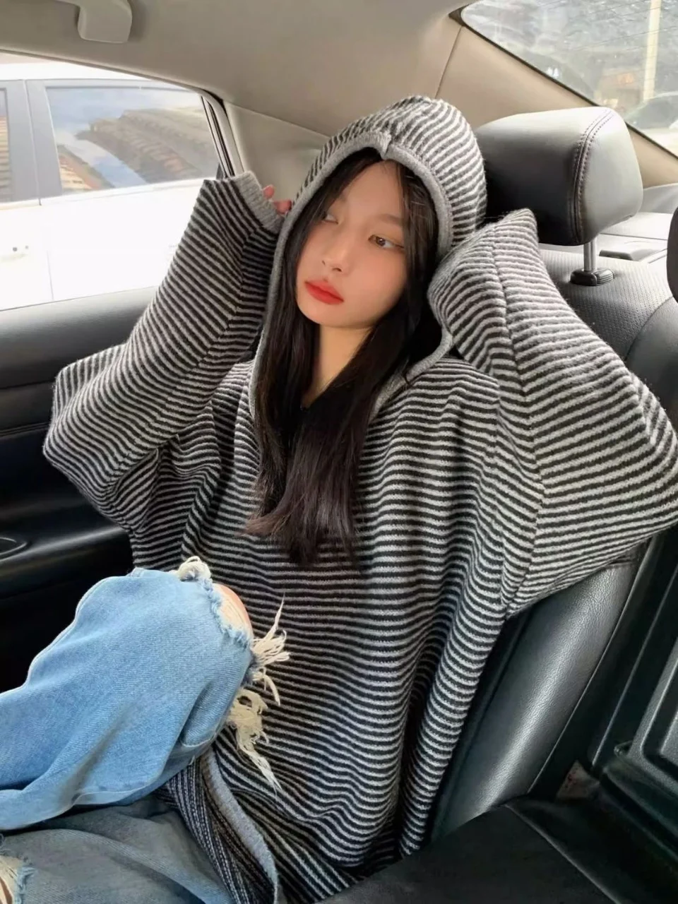 

Women's Trendy Black & White Striped Oversized Loose Fit Long Length Hooded Sweatshirt, Korean Lazy Casual Outfit Autumn Winter