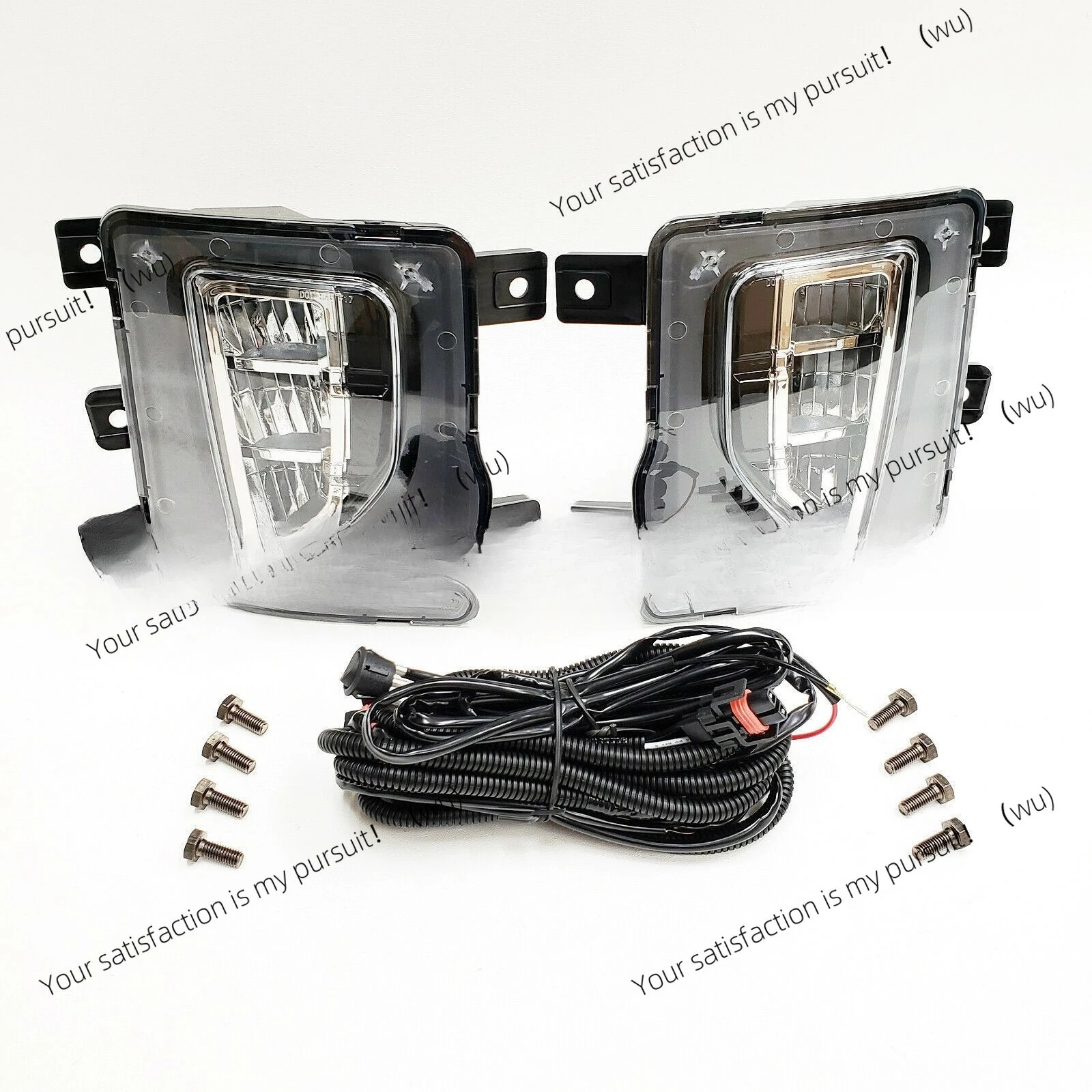 

Suitable for Chevrolet Solod SILVERADO16-18 LED fog light set, low rise with fog light set