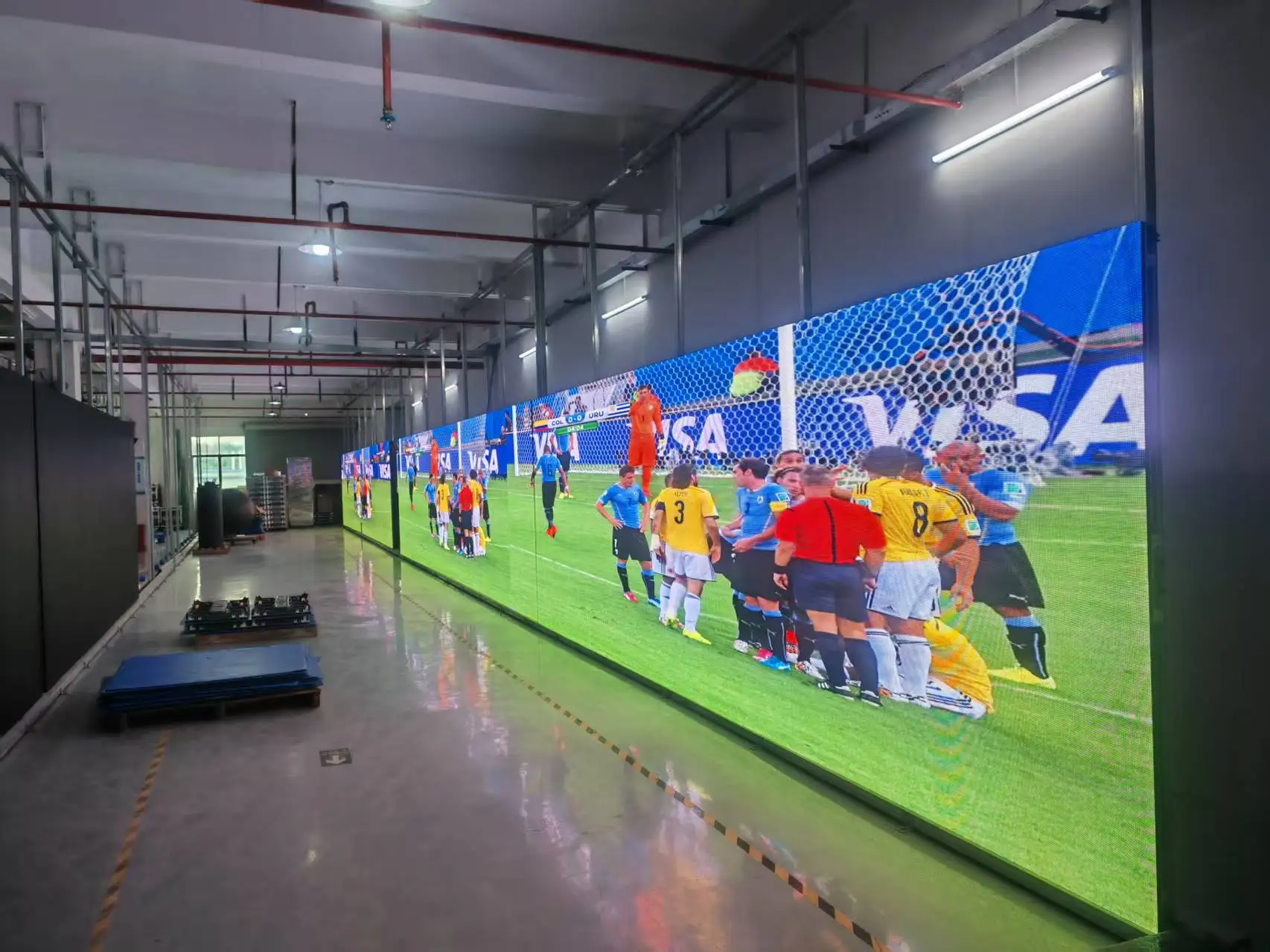 

HD Stage P3.91 with Cabinet 500mmX1000mm Thin Light Weight Rental Advertising Outdoor LED Display 1.953 P2.604 P2.976