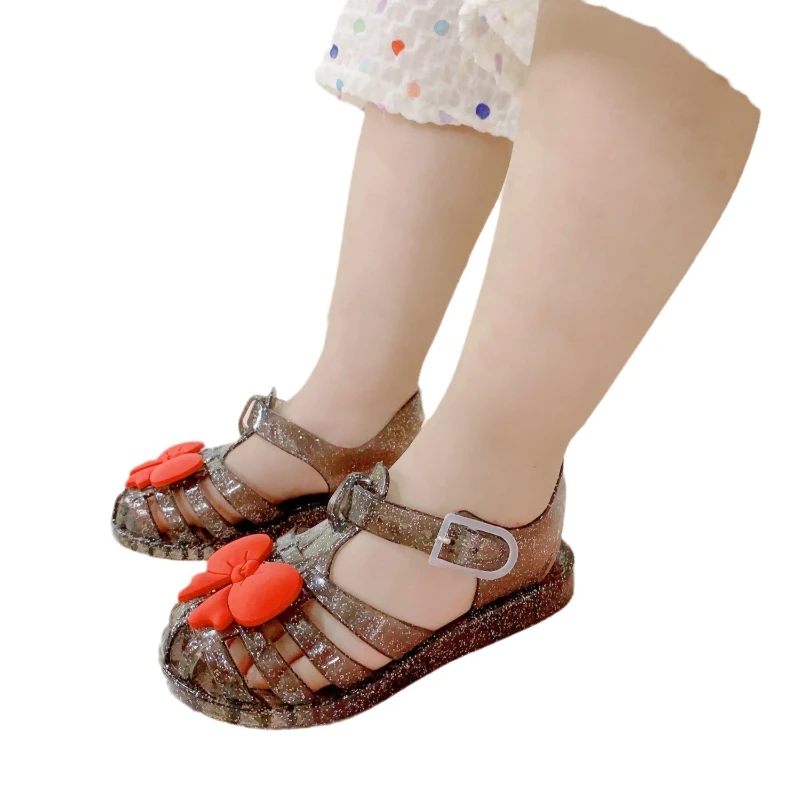 Sepatu anak perempuan baru musim panas Sandal sepatu pantai kristal Jelly Sandal sepatu putri sepatu kasual sol lembut Sandal anak-anak Sandal anak perempuan