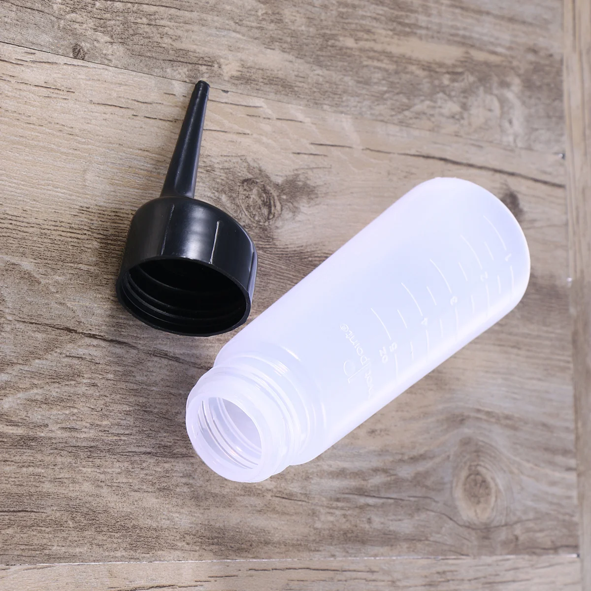 

2pcs Large Capacity Dry Cleaning Pot Fine Scale Anti-Slip Grip Bottle For Hair Salon Home Chemical Mixing Refillable Plastic