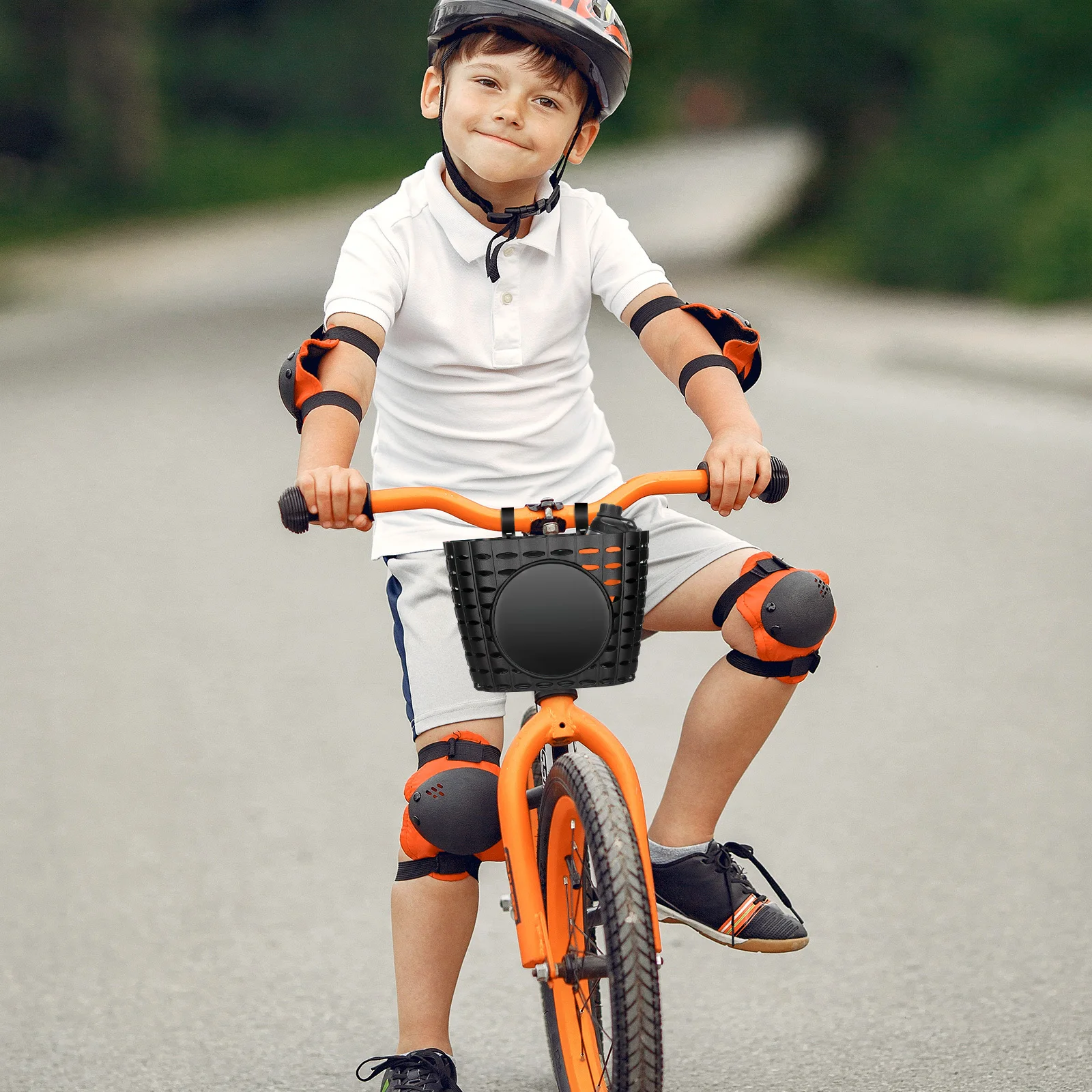 

1Pcs Plastic Bike Basket Detachable Storage Basket Front Handlebar Black Waterproof Scratch Resistant Outdoor