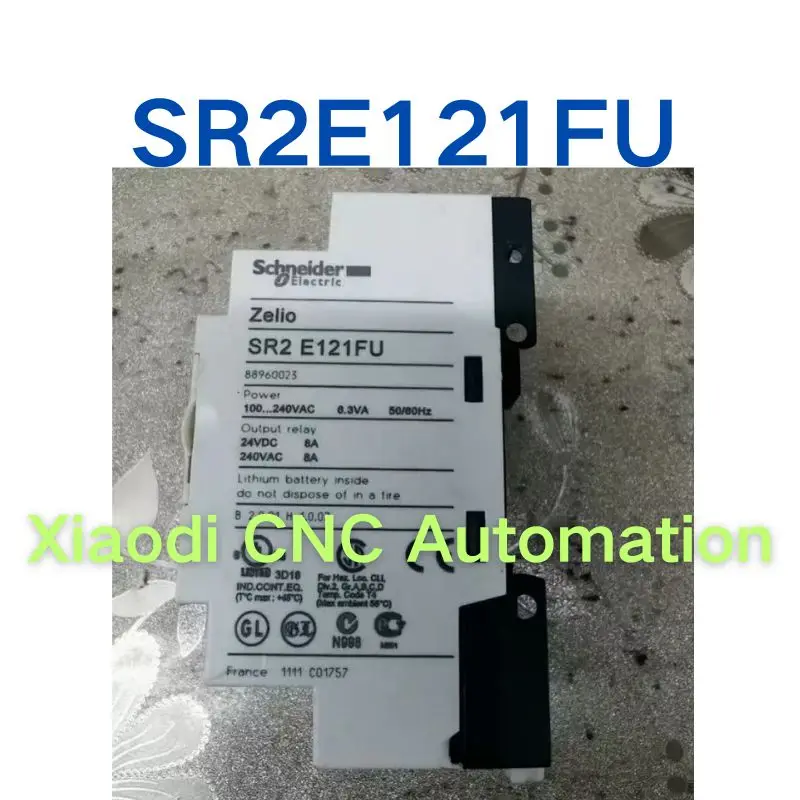 Second hand SR2E121FU logic controller tested OK and shipped  quickly