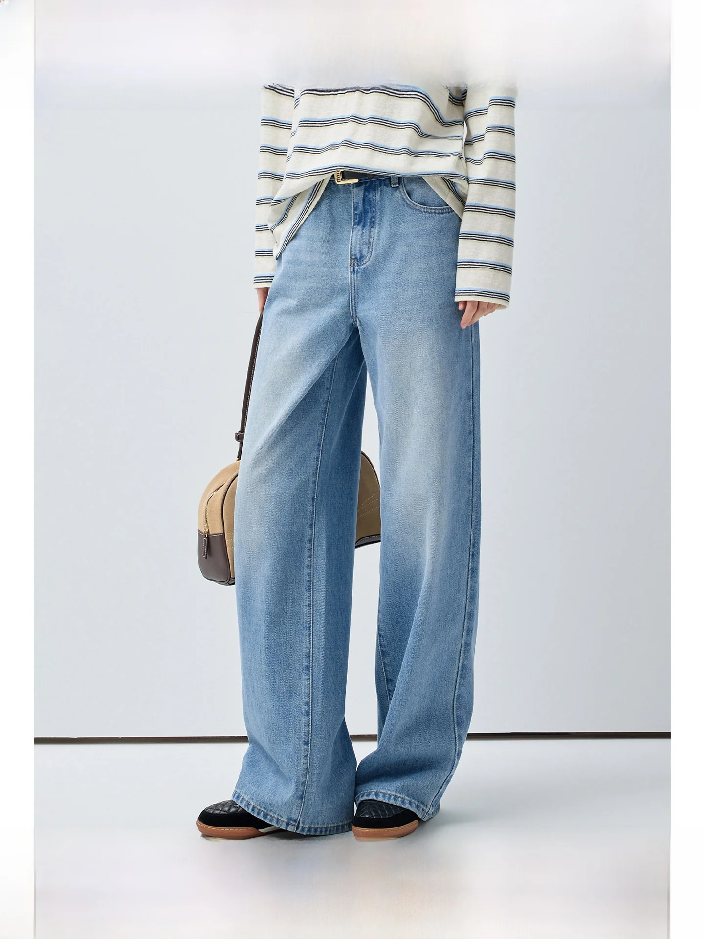 

Джинсы с высокой талией, широкими штанинами и прямым кроем для женщин больших размеров, весенний сезон, повседневные, свободного кроя, с карманами, с эффектом потертости