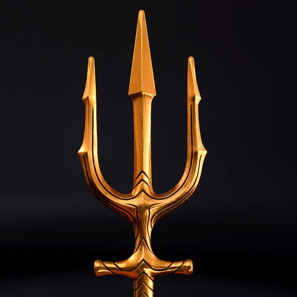 30cm Golden Trident Keychain for Women Men Aquaman Movie Peripherals All Metal Mythical Model 1/6 Replica Miniatures Gift