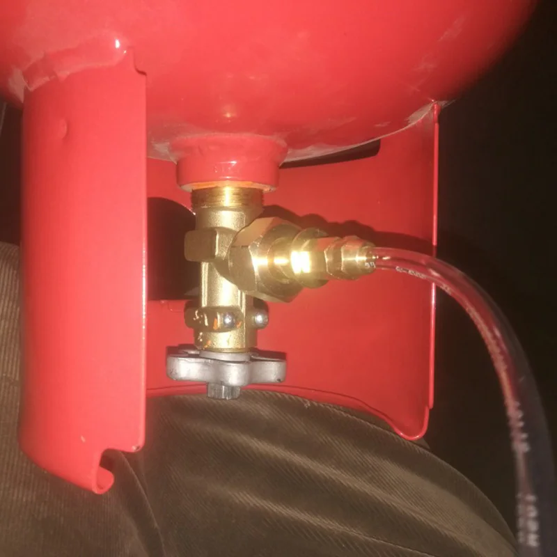 Outdoor Camping Kompor Gas Propane Refill ถัง Coupler อะแดปเตอร์แก๊สแท่นชาร์จแบตเตอรี่แก๊สถังแบนเครื่องมือเชื่อมต่อ