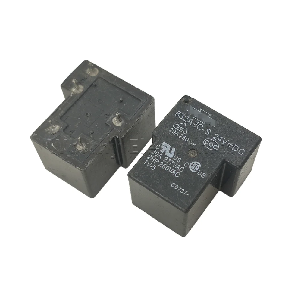 

Free shipping 10pcs/lot 832A-1C-S-24VDC 30A 5-pin relay DIP5