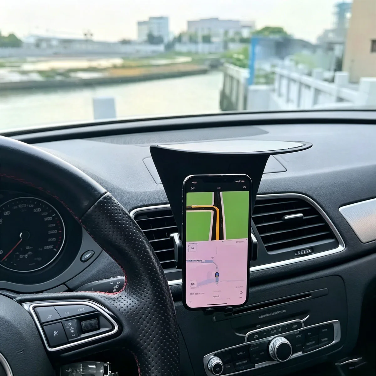 Verhindern Sie Überhitzung des Telefons! Faltbarer Auto-Handy-Sonnenschutz, Blendschutz, Wärmeisolierender Regenschirm, universell für das Armaturenbrett, Silber – Detail 2