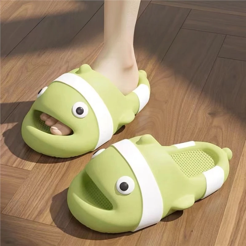 Kids Shoe Cute Cartoon Sandal Summer Women Slipper Child Shoe Female Outdoor Wear Closed-Toe Slipper Home Non-Slip Indoor Sandal