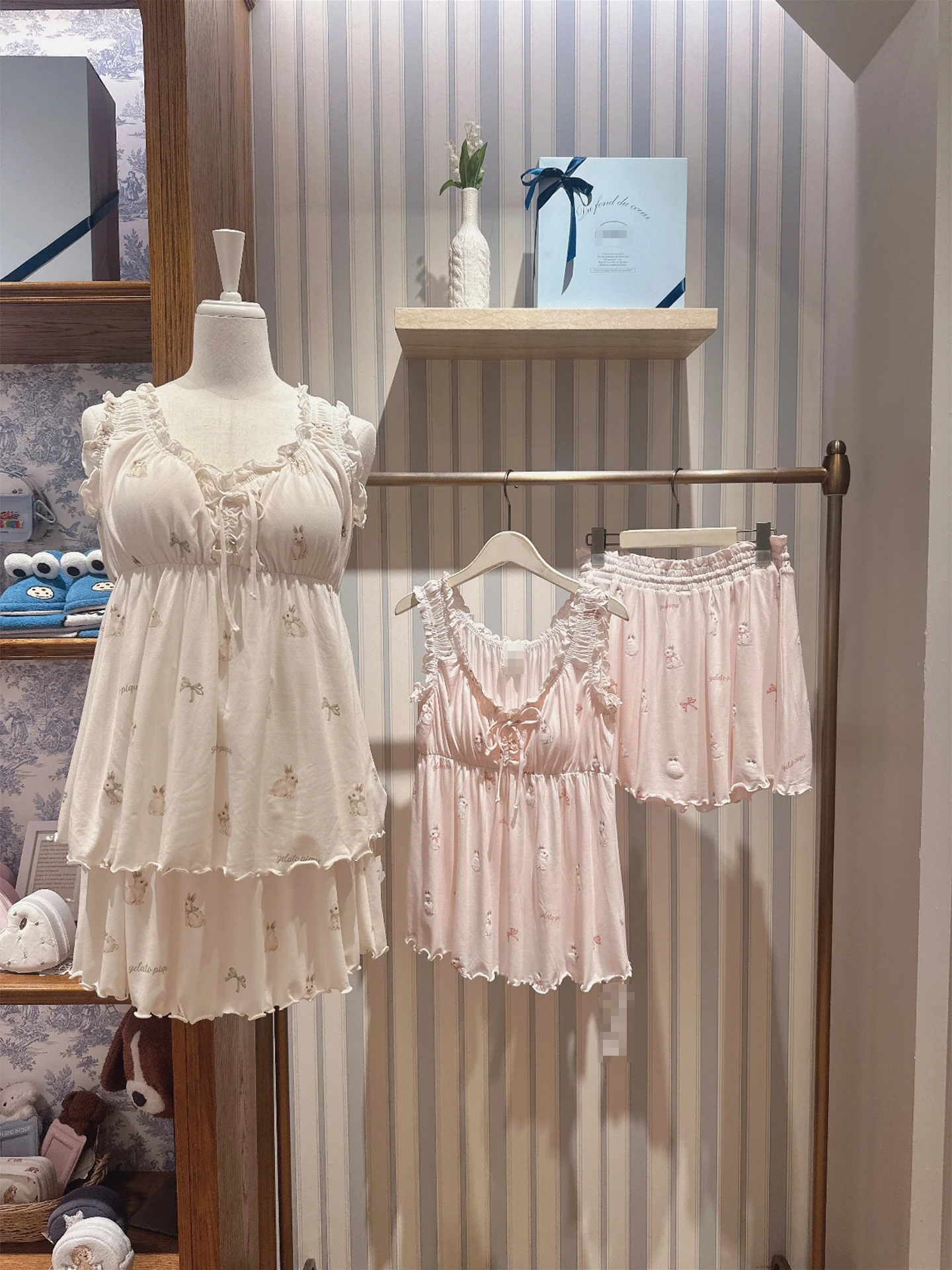 sweet-knot-rabbit-series-sleepwear-modal-ruffle-women's-nightgown-with-chest-pad-comfortable-summer-home-cloth