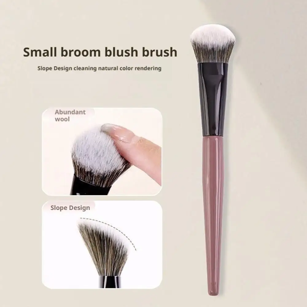 2025 Nuovo pennello per trucco color champagne per donna Pennelli per trucco marrone Setole morbide Blush non sfilacciante Strumenti per trucco per principianti