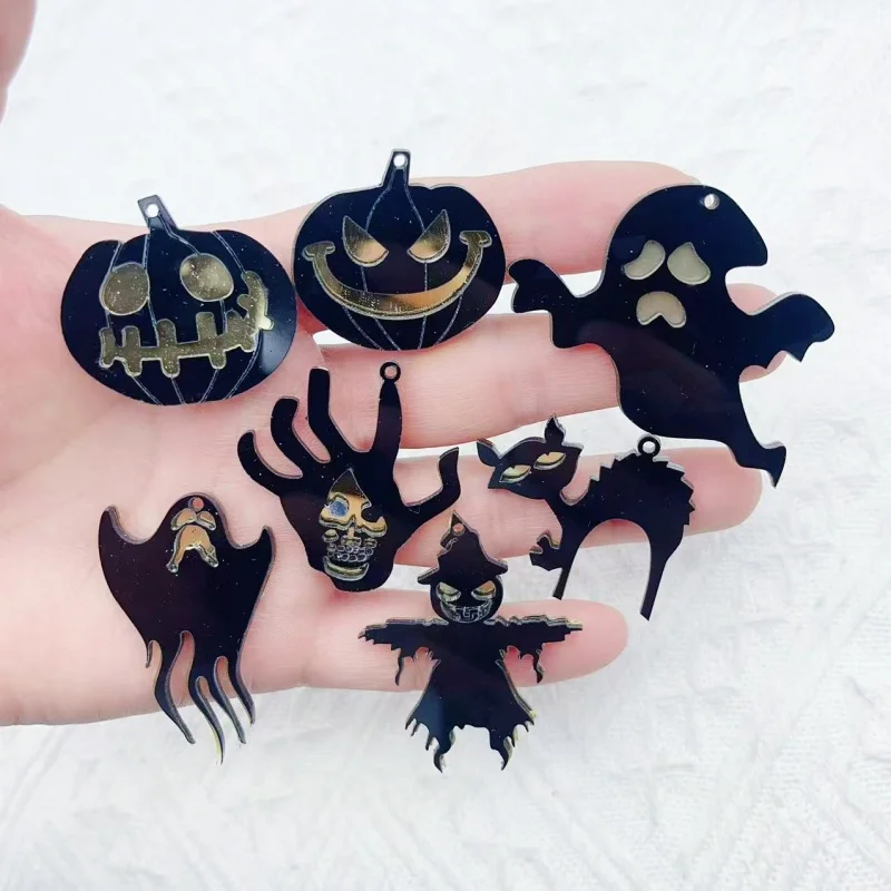 

7pcs Halloween Acrylic Dark Gothic Ghost Pumpkin Ghost Hand Fox Pendant DIY Earrings Jewelry Accessories