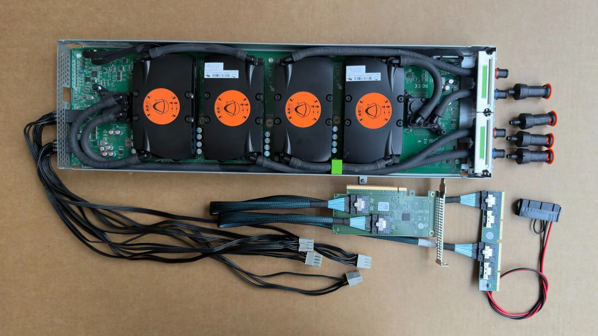 apply to Fujitsu CX400M4 V100-16G 8-Card Fully Water-Cooled Cooling SXM2 V100 Module CX2570M4 SXM2