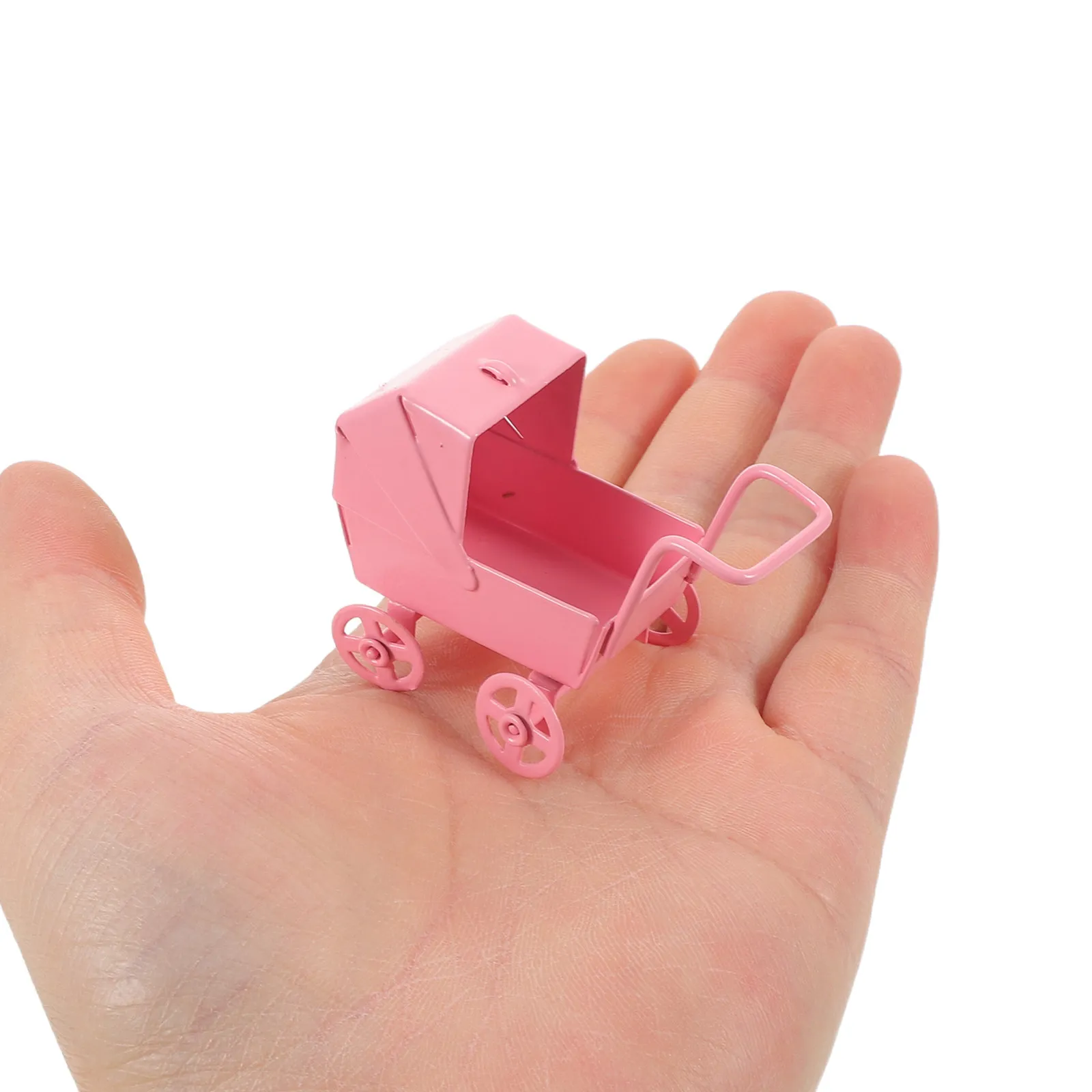 

Mini Iron Art Push Cart Decor Metal Barrow for Dollhouse Miniature Furniture Micro Landscape Display Bookshelf Desk Windowsill