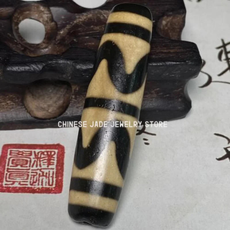 

Himalayan Tibetan DZI Beads Old Agate Double Tiger Tooth Totem Amulet Pendant GZ