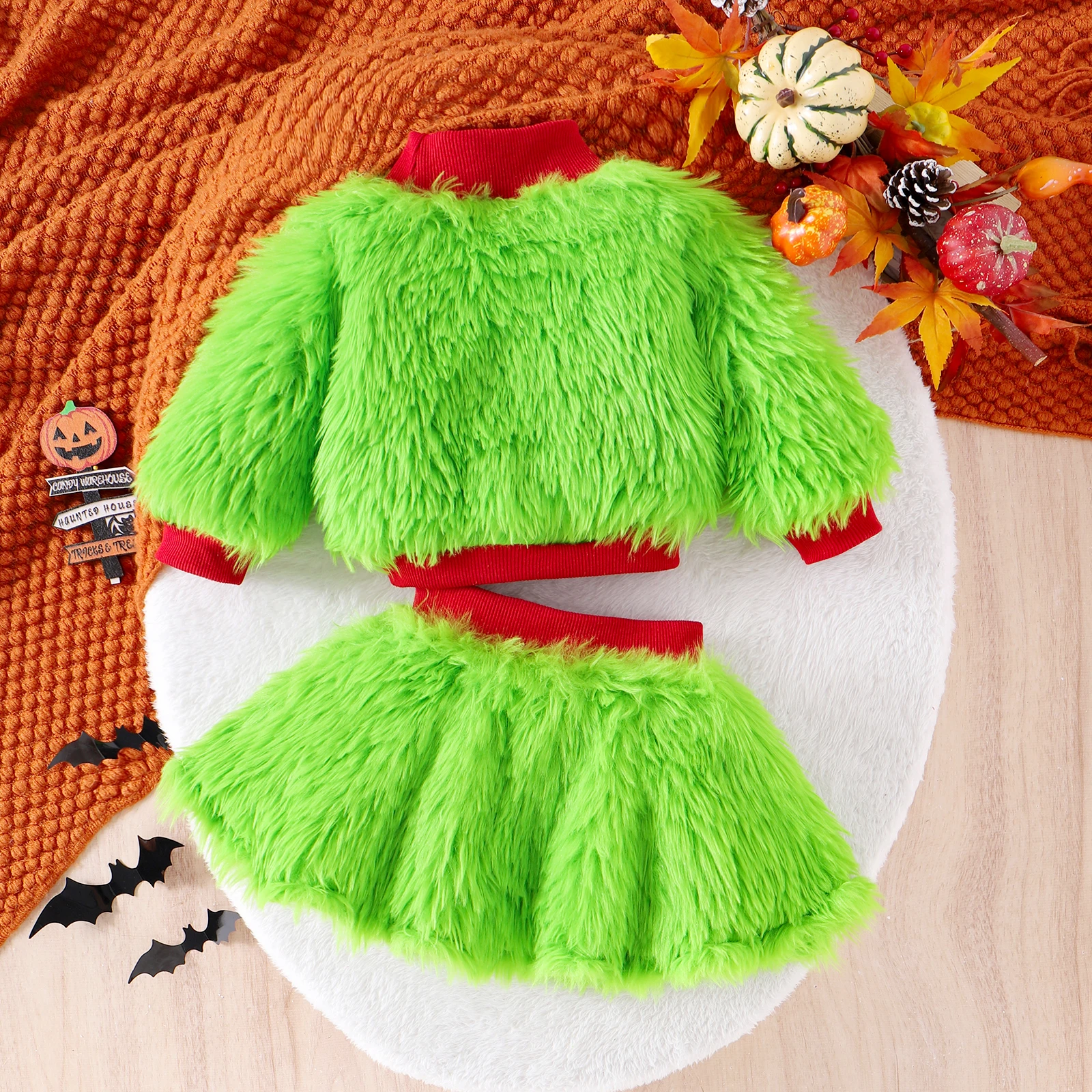 2PCS Autumn And Winter 1-4 Years Old Girl Baby Comfortable Fashionable Foreign Style Green Fluffy Top + Short Skirt Set