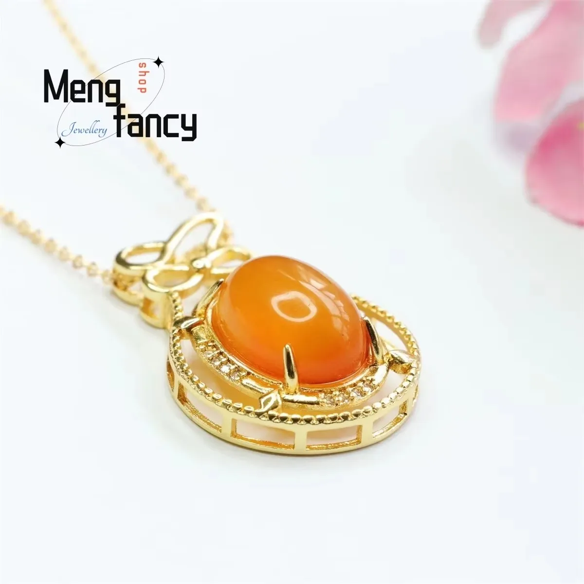 Natural Amber Honey Wax Bowknot Egg Face Necklace Pendant Simple Generous Personality Fashion Couple Women Charm Luxury Jewelry