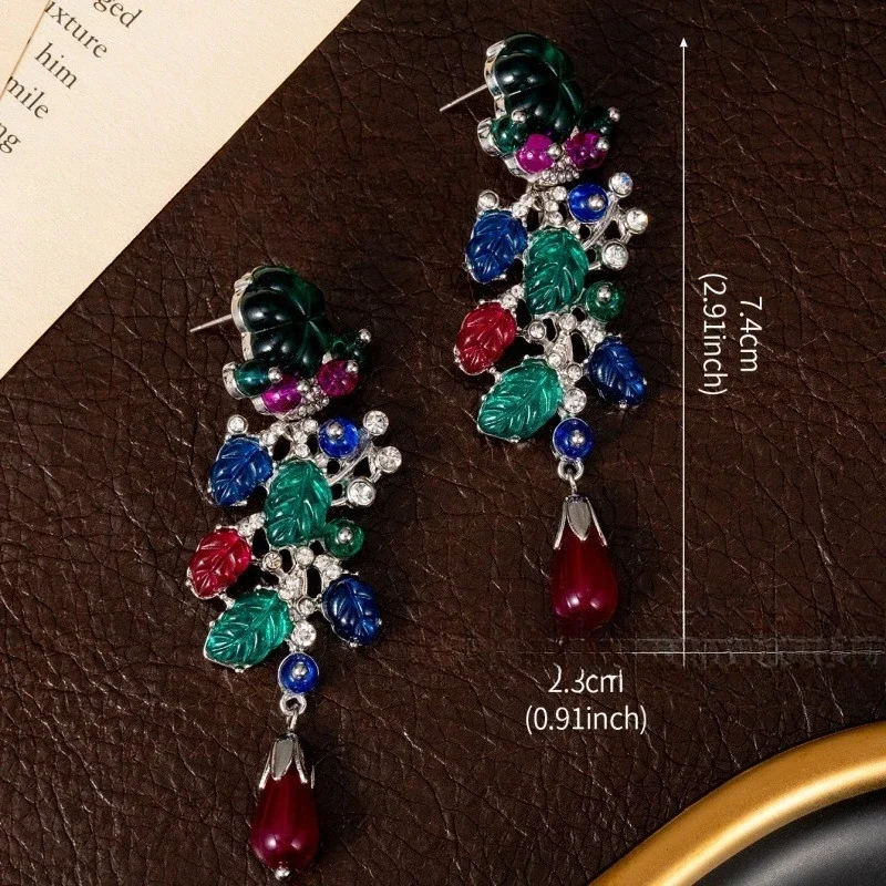 Palace Style Earrings for Women Fruits Shaped Hyperbole Elegant Jewelry Dinner Party Exquisite Vintage Aretes De Mujer Eardrop