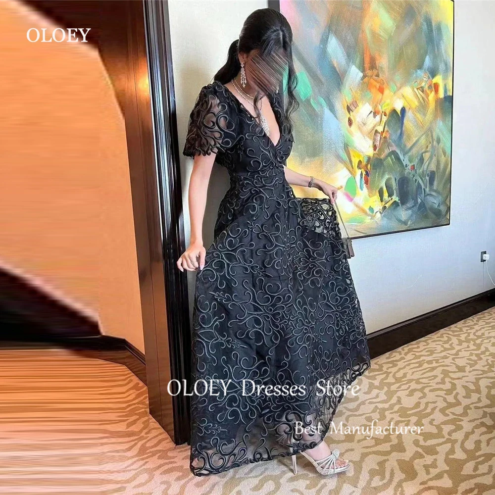 

OLOEY Black A Line Full Lace Evening Dresses Saudi Arabic Women V Neck Puff Short Sleeves Floor Length Formal Party Prom Gowns