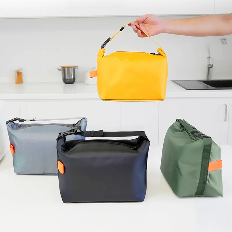 

1pc Larger Capacity Lunch Bag Leakproof Cooler Bag Food Lunch Containers Hand-held Bento Bag for School, Work, Office, Picnic