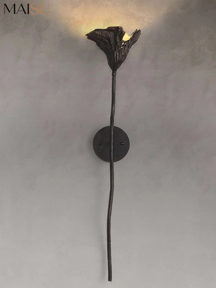 MAISU Creative Black Wall Lamp Modern Geometric Vintage LED for Villa Staircase Hotel Bedside TV Side Lighting Fixture