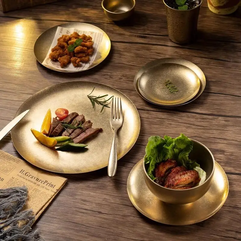 

Ретро-круглая тарелка из нержавеющей стали 304, золотая, с узором «снежинка», для ресторанов, коммерческого использования, для барбекю, для стейков, многофункциональная...