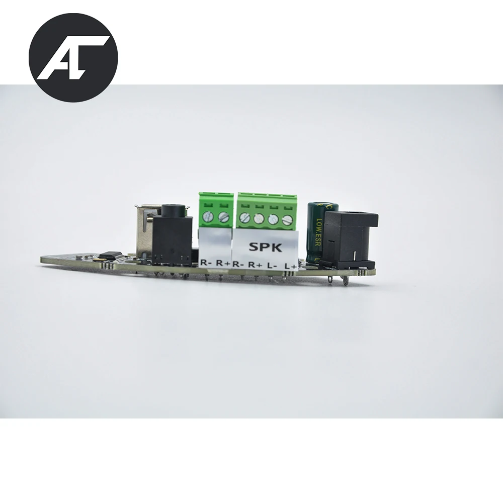 Bluetooth Áudio 4 Canais 15W Mini Digital Stereo Power Amplifier Board para Teto Speaker Amp Módulo 15V Power Suporte USB/Aux