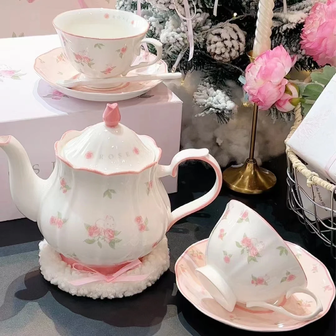 French Ceramic Cup and Saucer Teapot Set Retro Rose Rabbit Girl Heart Coffee Afternoon Tea High Value