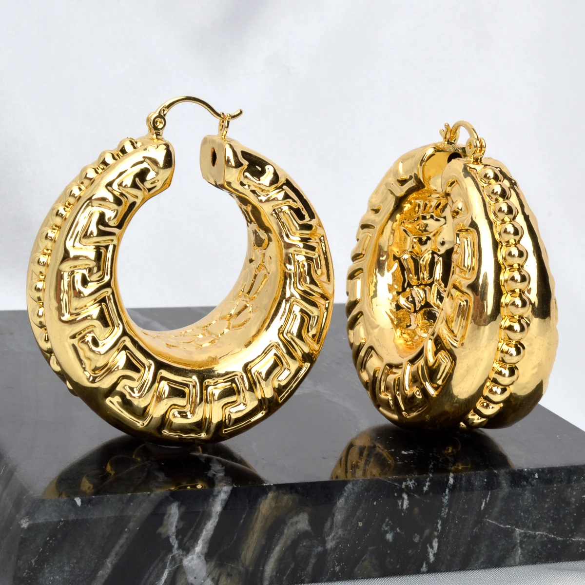 

Diana baby Gold Color Big Chunky Dangle Earrings For Women Gothic Statement Jewelry 2023 Trendy Europe Jewellery Accessories