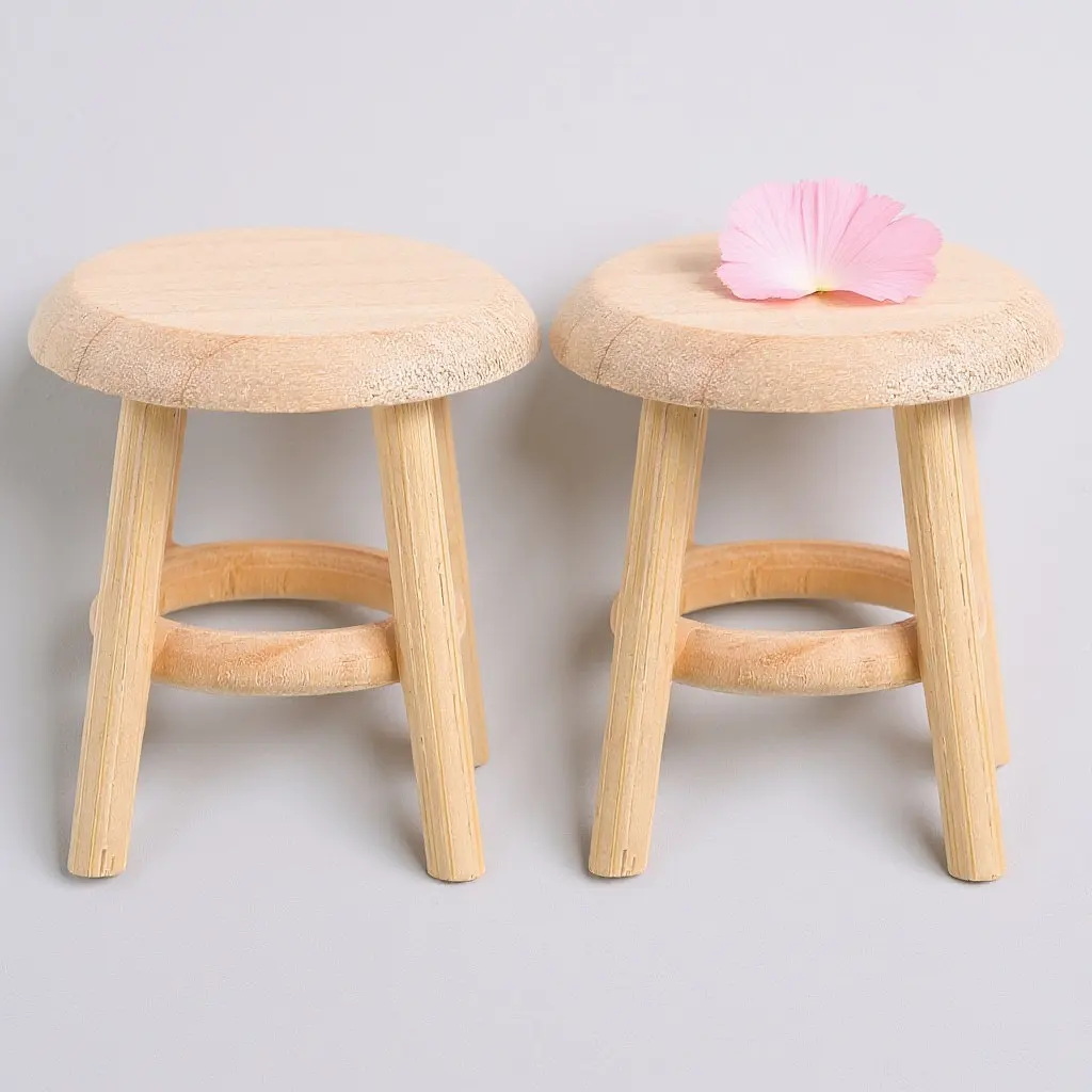 

2Pcs Round Mini Wooden Stool 1:12 Scale Lightweight Bar Stool for Dollhouse Miniature Scene DIY Decoration Living Room Setup