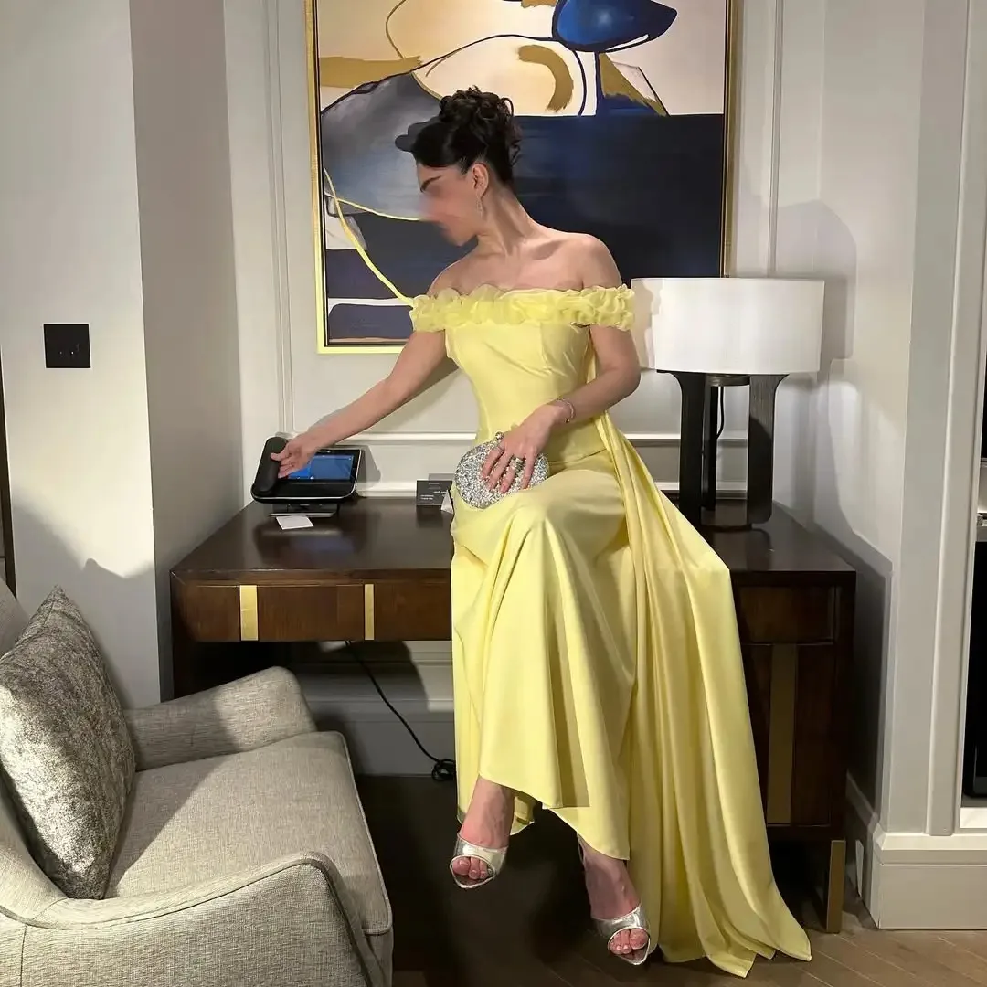 Indie op maat gemaakte elegante mouwloze off-the-shoulder avondjurken Saoedi-galajurk geplooide bloemen vloerlengte feestjurken