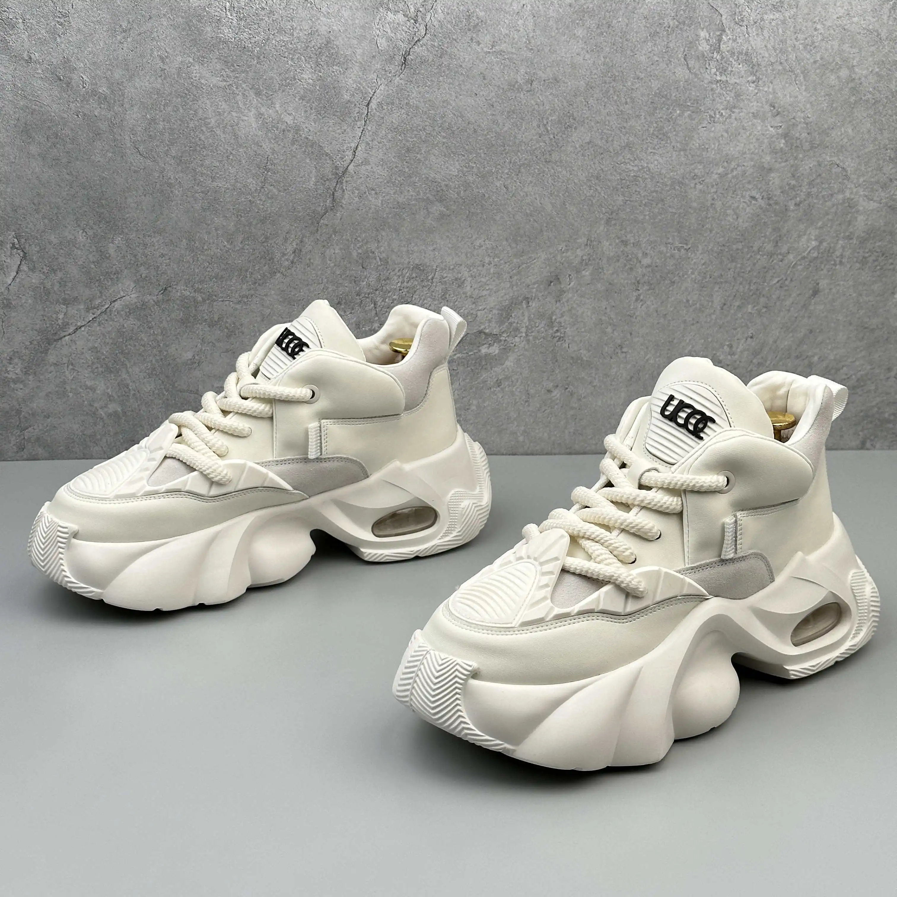 

Fall Round Tip Top Quality Sneakers Man Basketball Black Shoes Man White Sapatenis Sport Zapatiilas Tennes School Footwears