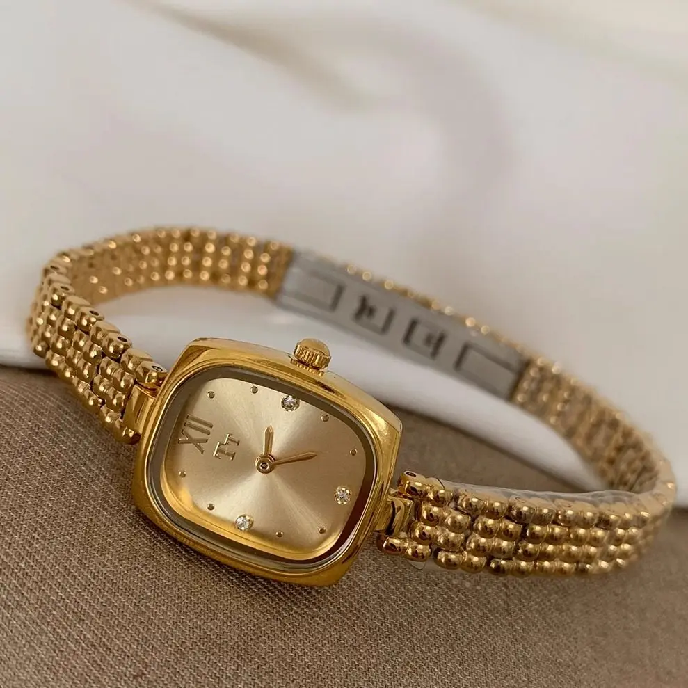 New Minimalist Design Square Dial Chain Watch, A Fashionable And Versatile Women'S Watch, A Perfect Gift For Women.