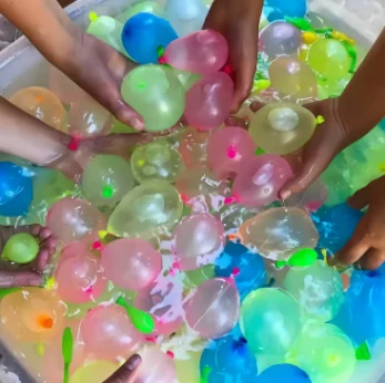 111PCS/Bag Water Balloons Funny Outdoor Team Toy Water Balloons Pool Party Toys Balloon Bundle Water Balloons Novelty Toys
