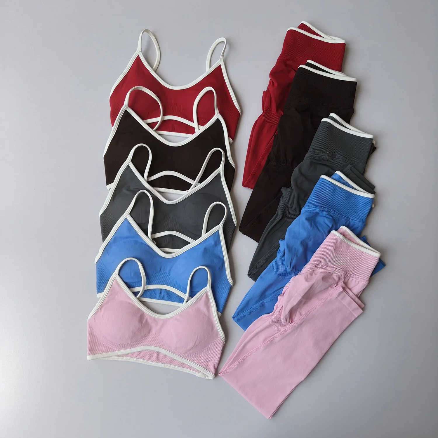 Nahtloses Fitness-Set für Damen, Trainingsanzug, Yoga-Sets, Sportbekleidung, Workout-Leggings mit mittlerer Taille, Sport-BH, Fitnesskleidung, Fitnessanzug – Detail 11