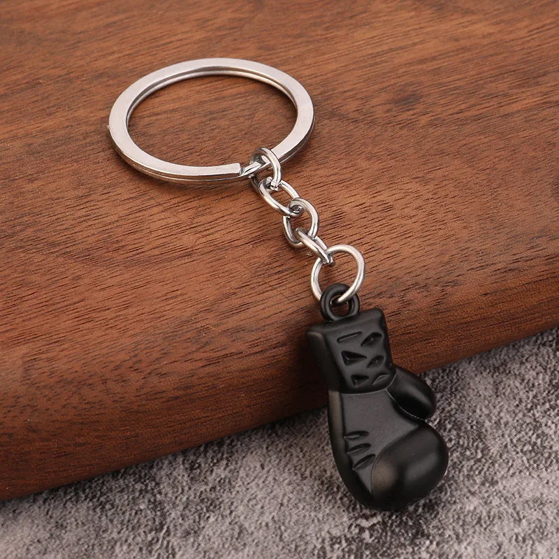 Fashion Men Boxing Gloves Pendant Keychain 3D Metal Boxer Movement Fighting Jewelry Men\'s Car Keyring Club Match Gift Souvenir