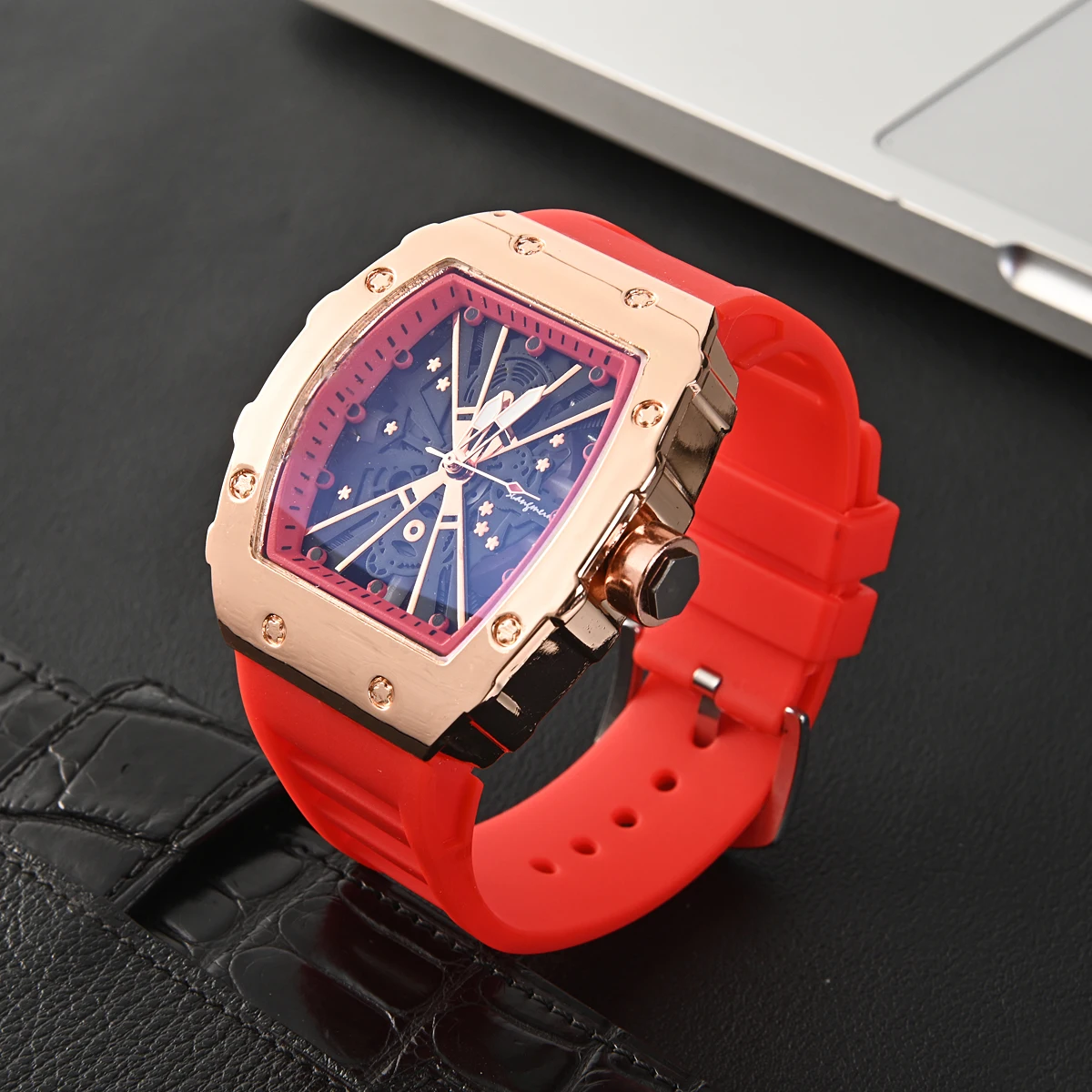 2024 New Fashion Men Luxury Watches Top Mens Big Silicone Jelly Casual Quartz Watch For Gift Relogio Masculino Male Wristwatches