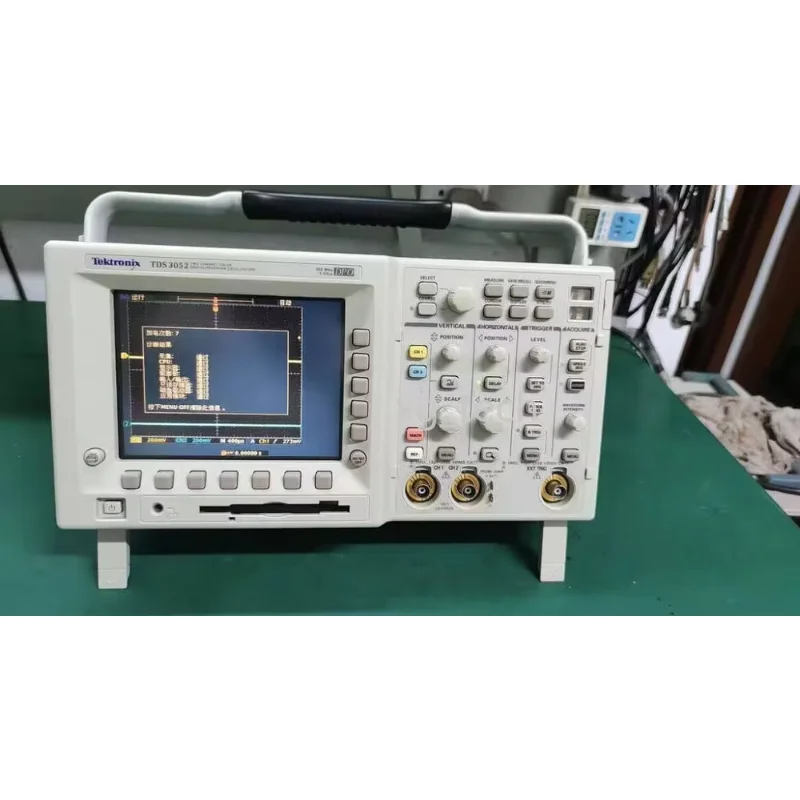 Tektronix TDS3052B, 500MHz, 2Ch, 5GS/s Digital Oscilloscope/beautiful, working