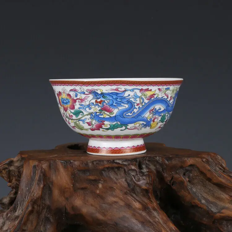 

Fine Chinese Qianlong old antique Porcelain famille rose dragon Phoenix bowl