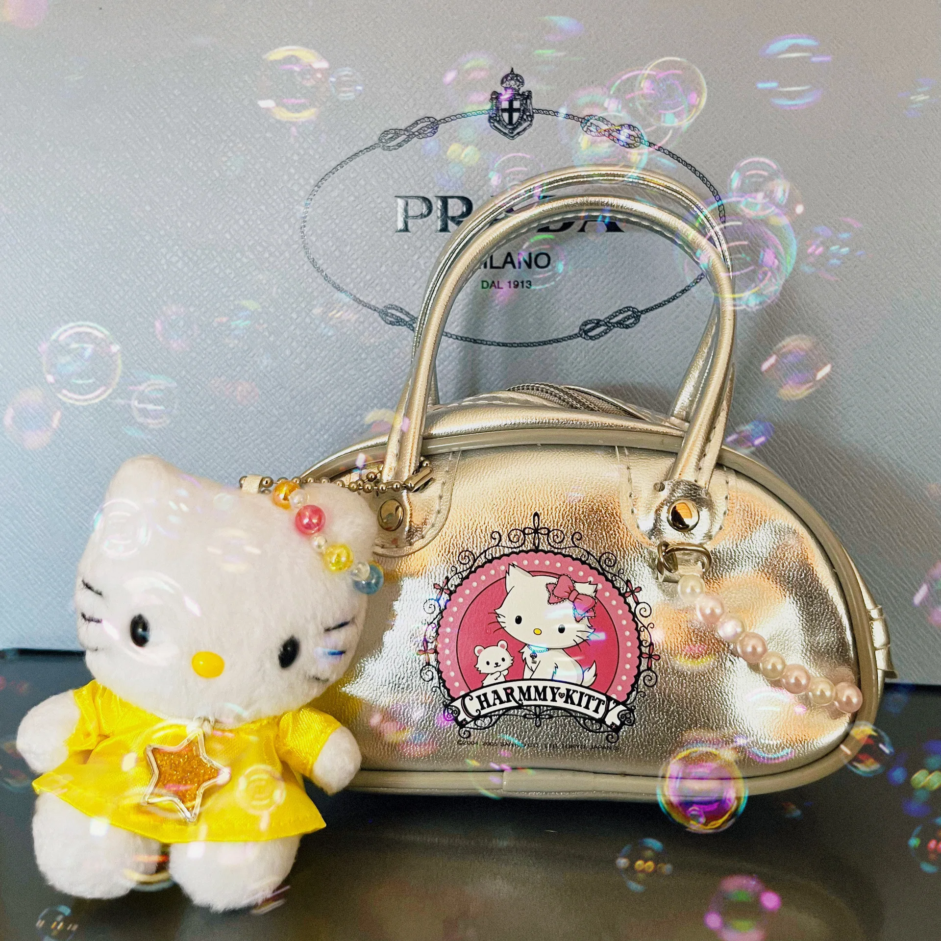 กระเป๋าถือ minio Hello Kitty กระเป๋าใต้วงแขน2023ใหม่ฤดูใบไม้ผลิและฤดูร้อนกระเป๋าสะพายข้างอเนกประสงค์กระเป๋าสะพายไหล่